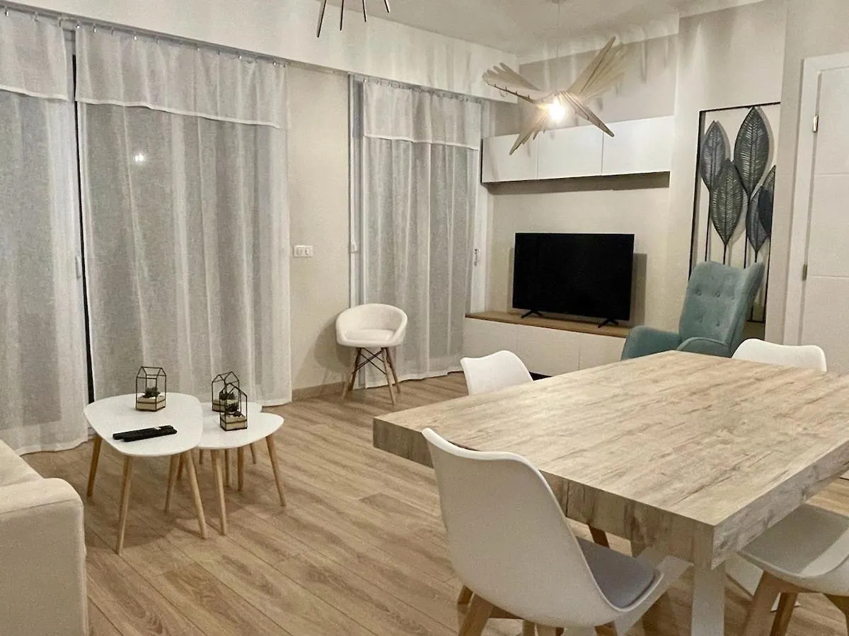 Reine Marie :Top Floor Carre D'Or Avec Acces Direct A La Mer 尼斯